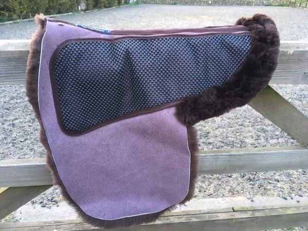 Luxurious Sheepskin Numnah with non slip grip Section